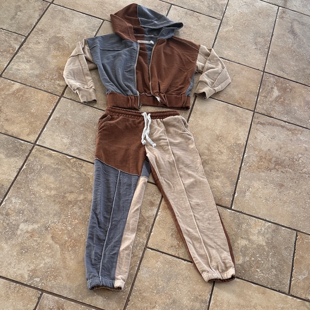 Colorblock Girl’s Hoodie and Jogger Set